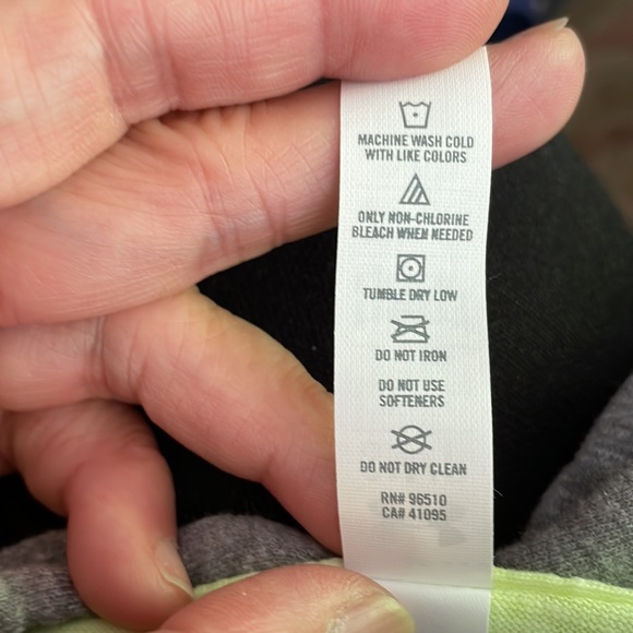 Under Armour gray and lime green hoodie ( sz s) - Picture 8 of 8